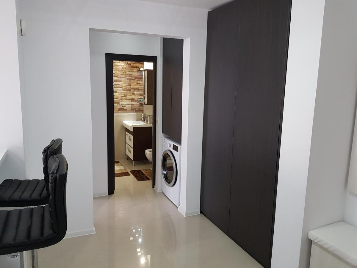Seaside Home Apartment Μανγκάλια Εξωτερικό φωτογραφία